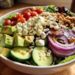 Delicious Healthy and Complete Salad