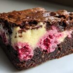 Keto Raspberry Cheesecake Brownies