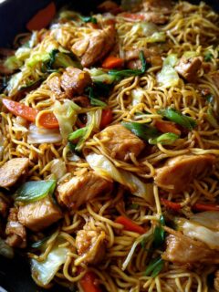 Chicken Chow Mein with Best Sauce