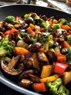 Sautéed Ear Mushrooms with Mixed Vegetables for Thanksgiving