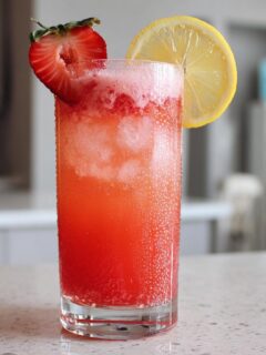 3-Ingredient Strawberry Lemonade for Easter